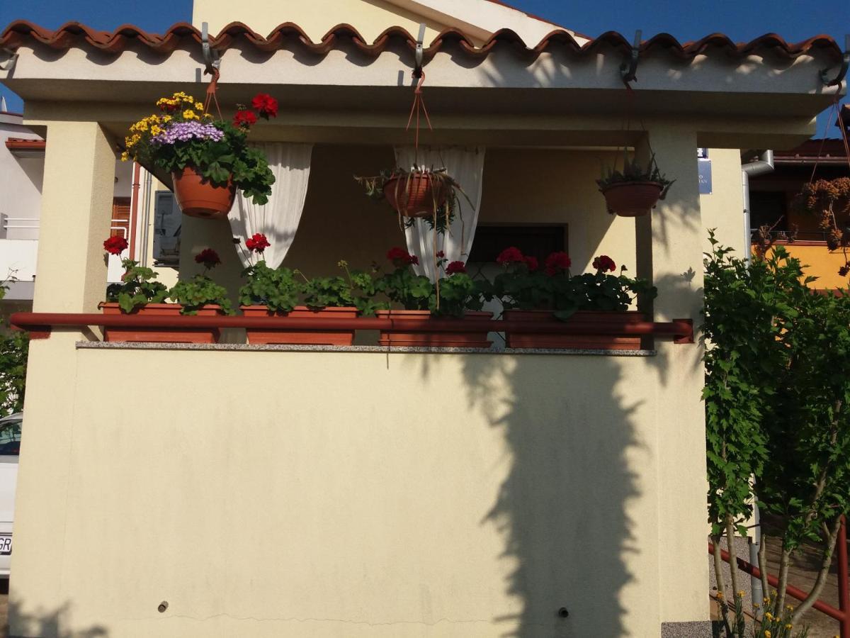Apartman Luka 法扎纳 外观 照片
