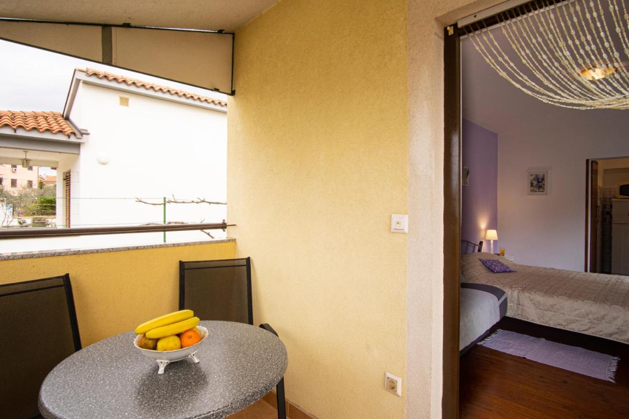 Apartman Luka 法扎纳 外观 照片